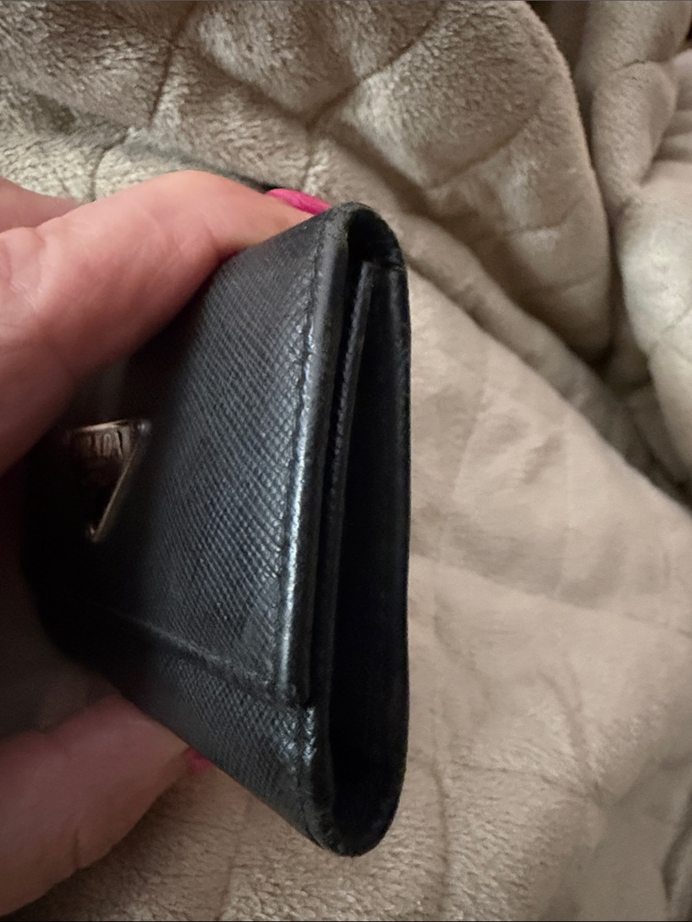 Prada Black Saffiano Leather Card & Key Holder with Metal Triangle Logo - Picture 5 of 11